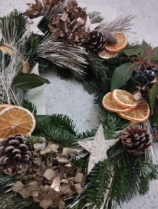 Les plus belles couronnes de Noël pour la porte